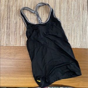 Black athletic tank top